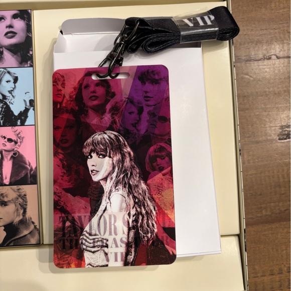 Taylor Swift Eras Tour Ready For It VIP Box - Picture 12 of 13